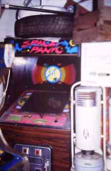 {short description of image}